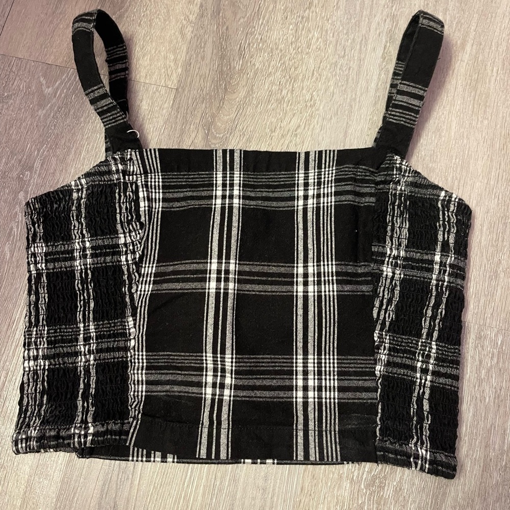 Hollister crop top